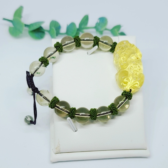 Natural Citrine Pixiu Carving Bracelet - Picture 2 of 4
